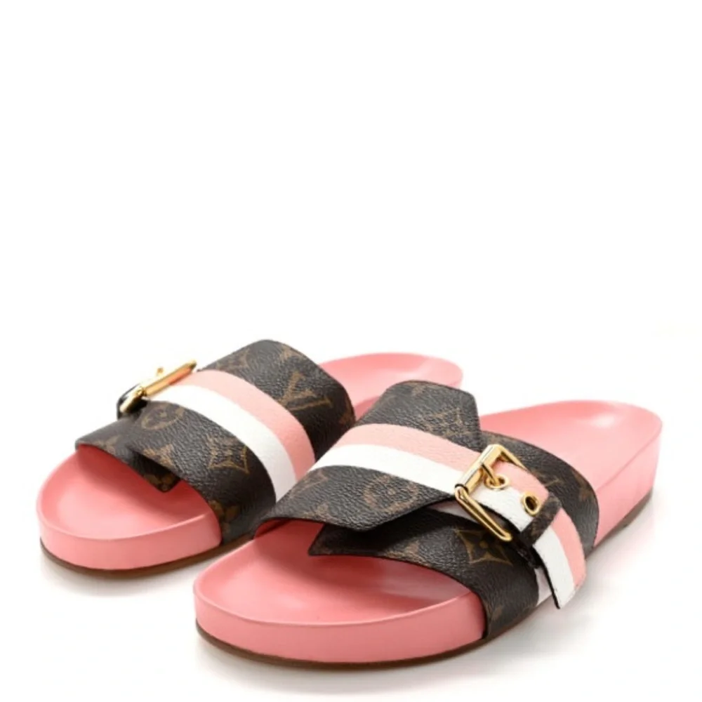Brand new Louis Vuitton Monogram Bom Dia Flat Slides. Size 37 - Picture 2 of 5